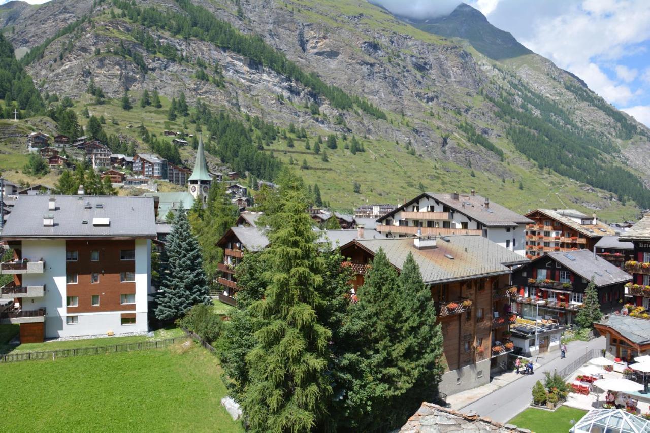 Hotel Rhodania Zermatt Exterior foto